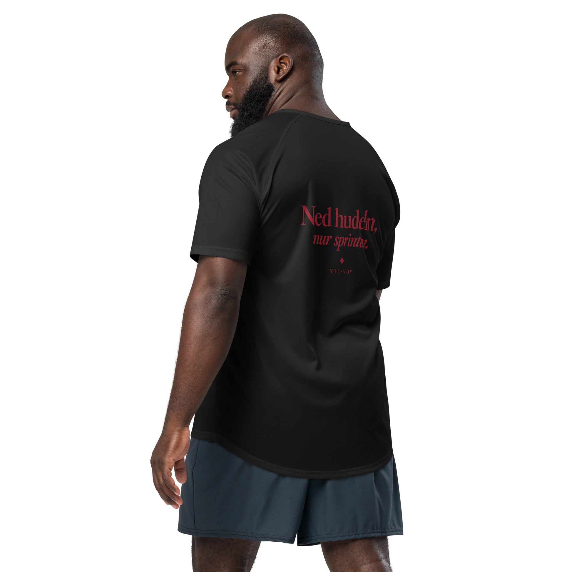 T-Shirt „Ned hudeln, nur sprinten.“ Run Club Edition – Detailansicht