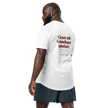 T-Shirt „Grant mit Grundlagenausdauer.“ – Farbe Weiß, Nahaufnahme Print